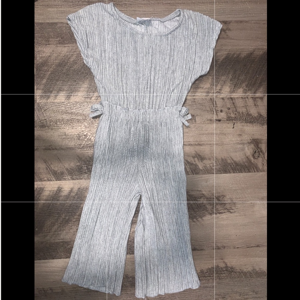 🎃Grey toddler romper